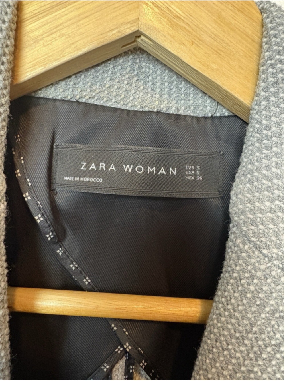 Zara Knit Blazer Jacket Gray Textured Tailored Old Money Preppy Size S - Picture 4 of 11
